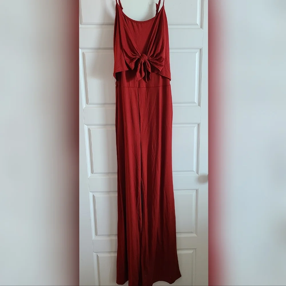 Red jumper - Picture 1 of 5